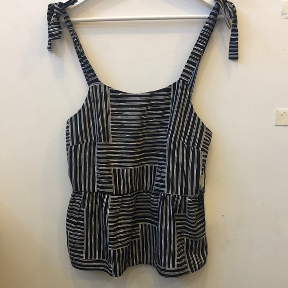 Eve Lavoie Tops - Eve Lavoie top - made in Montreal.